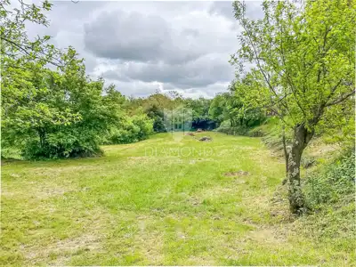 Building plot 1,140 m², Rovinj surroundings - quiet zone