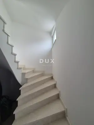 House 240 m², Banj na Pašmanu - 5 rooms, 4 bathrooms - 7