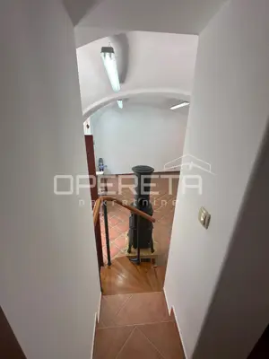 Poslovni prostor 32 m², Centar Varaždina - strog centar - 6
