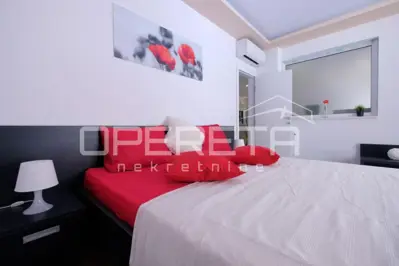 House 180 m², Svetvinčenat - peaceful location and nature - 17