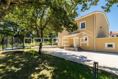 House 180 m², Svetvinčenat - peaceful location and nature - 3