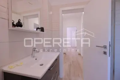 House 180 m², Svetvinčenat - peaceful location and nature - 14