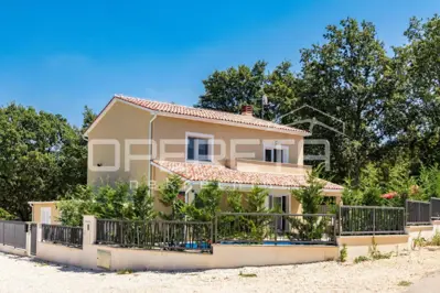 House 180 m², Svetvinčenat - peaceful location and nature - 20