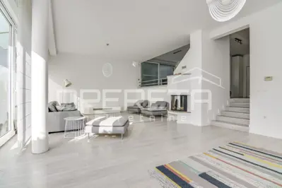 Apartment for rent in Remete, 170 m² - 2