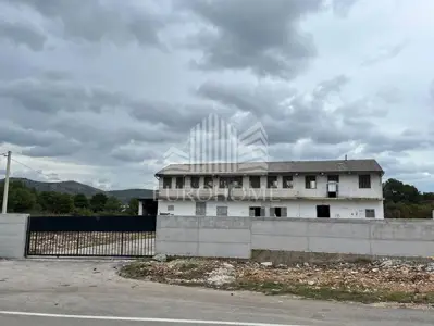Baugrundstück 7.991 m², Brodarica bei Šibenik, Einzelhandelspotenzial - 2
