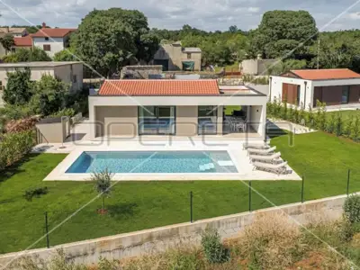 House for sale in Orbani, 102 m²