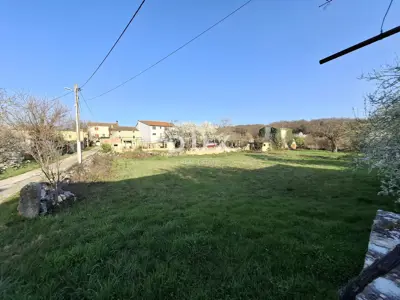 House 230 m², Kanfanar - original Istrian estate - 22