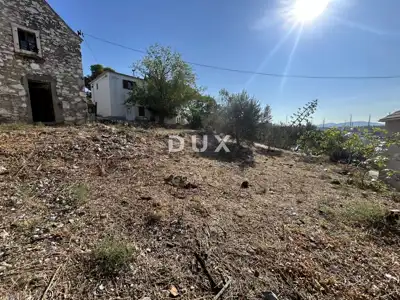 Houses 510 m², Mandalina - by the marina and with sea view - 16