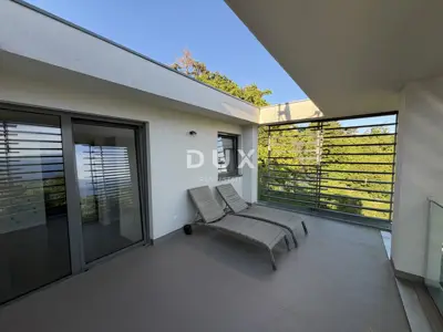 Haus zur Miete in Poljane, 500 m² - 14