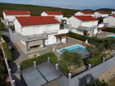 Tourismusresort, Debeljak bei Sukošan, 8 Villen mit Pools - 7