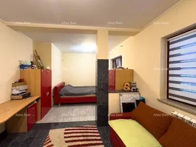 Villa 258 m², Bale, Pool und Gästehaus - 20