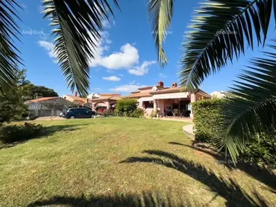 Vila 258 m², Bale, bazen i gostinjska kuća