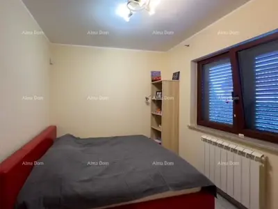Villa 258 m², Bale, Pool und Gästehaus - 21