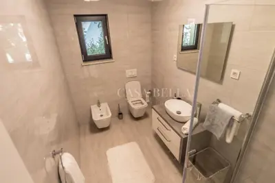Vila-Penthouse u Pobrima, pogled na more i bazen - 3