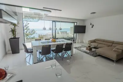 Vila-Penthouse u Pobrima, pogled na more i bazen - 5