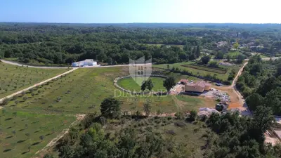 House 190 m², Svetvinčenat - peaceful location in greenery - 19