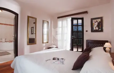 Kuća 330 m², Poreč - bazen i mirna lokacija - 12