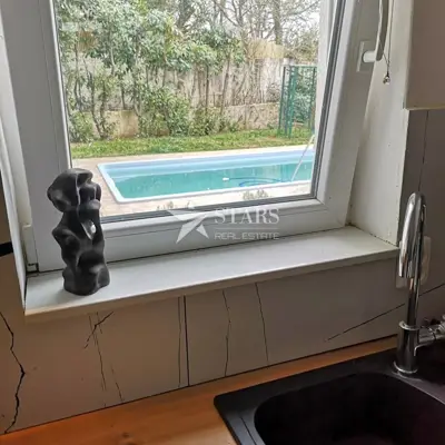 Etaža kuće 90 m², Oprić - pogled na more i bazen - 10