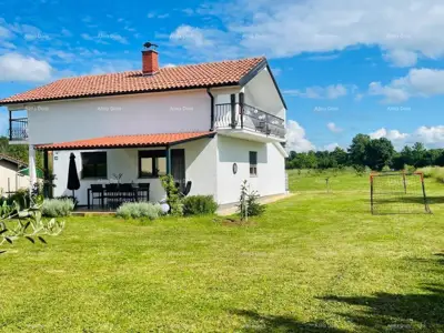 Marčana! Loborika - Haus mit Olivenhain.