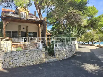 Kuća, Grebaštica, prvi red do mora i vez za brod - 1