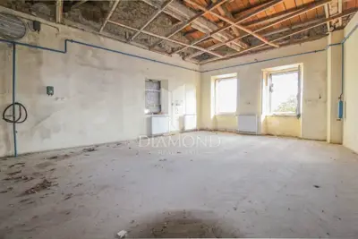 House 550 m², Motovun - center of the old town core - 14