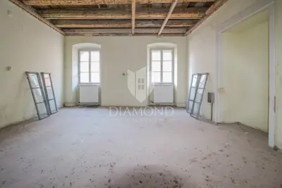 House 550 m², Motovun - center of the old town core - 12