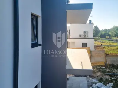 Poreč, okolica, peterosoban stan na drugom katu! - 4