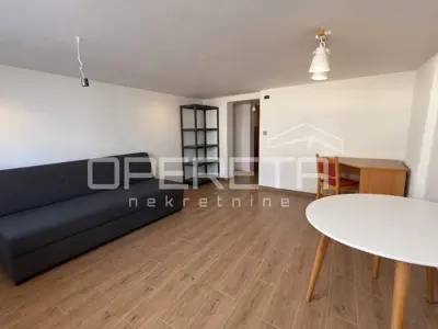 Stan 96 m², Trešnjevka - Sjever, 2 jedinice i terasa - 12