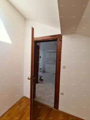 Ausgezeichnete Gelegenheit! Verkauf einer Wohnung in Top-Lage, Medulin! Fünf Minuten gemütlicher Spaziergang zum Meer und zu den Stränden. U - 14