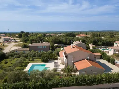 Haus 400 m², Svetvinčenat - Pool und großes Grundstück - 3