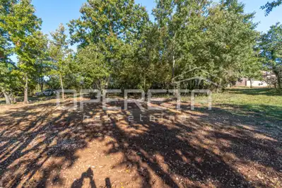 Građevinsko zemljište 1.105 m², Stari Pazin, mir i privatnost - 2