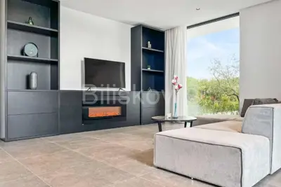 Kaštelir, luksuzna vila, bazen - 12