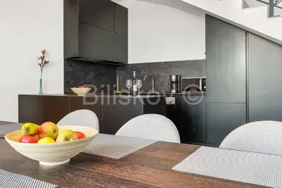 Kaštelir, luksuzna vila, bazen - 16