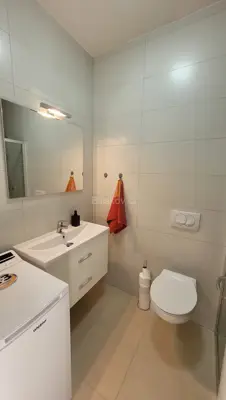 Kuća u nizu 34 m², Kaštel Lukšić - vrt i 2 parkirna mjesta - 12