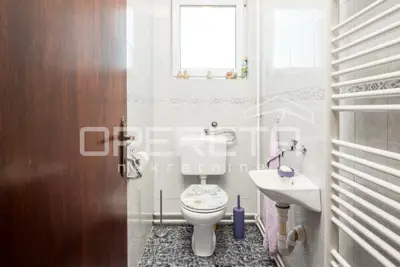 Kuća 385 m², Odra - Nova cesta, garaža za 2 auta - 11