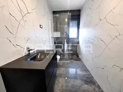 Apartment for sale in Murter, 91 m² - 8