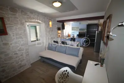 Sale, Čiovo, Slatine, stone house with apartments - 22