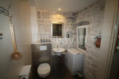 Sale, Čiovo, Slatine, stone house with apartments - 17