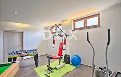 Haus 294 m², Svetvinčenat - Pool und Garten - 15