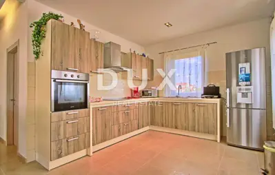 Haus 294 m², Svetvinčenat - Pool und Garten - 21