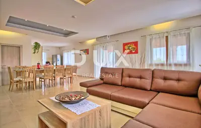 Haus 294 m², Svetvinčenat - Pool und Garten - 18
