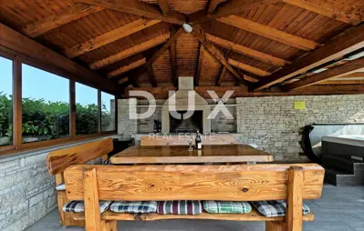 Haus 294 m², Svetvinčenat - Pool und Garten - 10