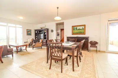 Apartment 86 m², Valdebek, Pula - 2 bedrooms and 3 balconies