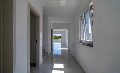 Haus zum Kauf in Svetvinčenat, 160 m² - 10