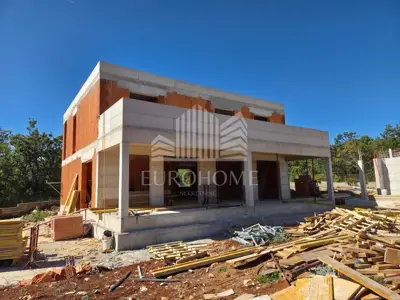 Kuća 228 m², Donja Slivnica, mirno okruženje i pogled na Velebit - 9