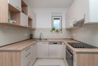 Stan 80 m², Okrug Gornji na Čiovu, 350 m od mora - 5