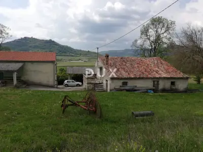 Grundstück in Motovun, 53.183 m², Bauland 5.572 m² - 22