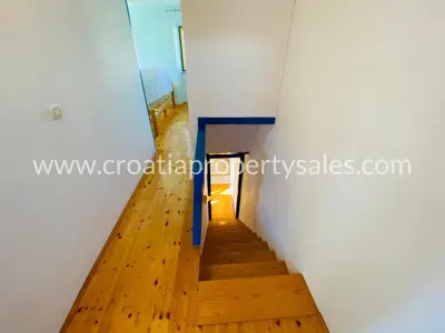 Haus, Brač, 95 m², 295 000 € - 9