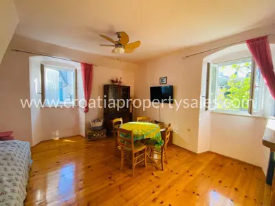 Haus, Brač, 95 m², 295 000 € - 12