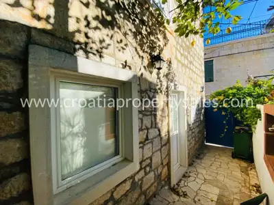 Haus, Brač, 95 m², 295 000 € - 13